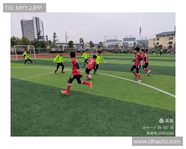 青春燃动绿茵梦想 足球巨星贴墙海报点亮热血少年心