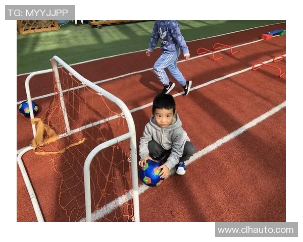 足球达人极限挑战赛用炫酷技巧点燃绿茵激情全程高燃不断